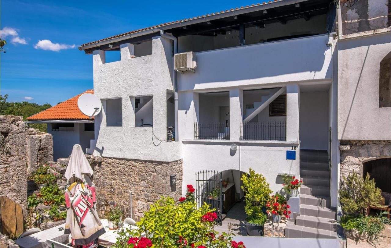Amazing Apartment In Zupanje With Wifi Exteriör bild